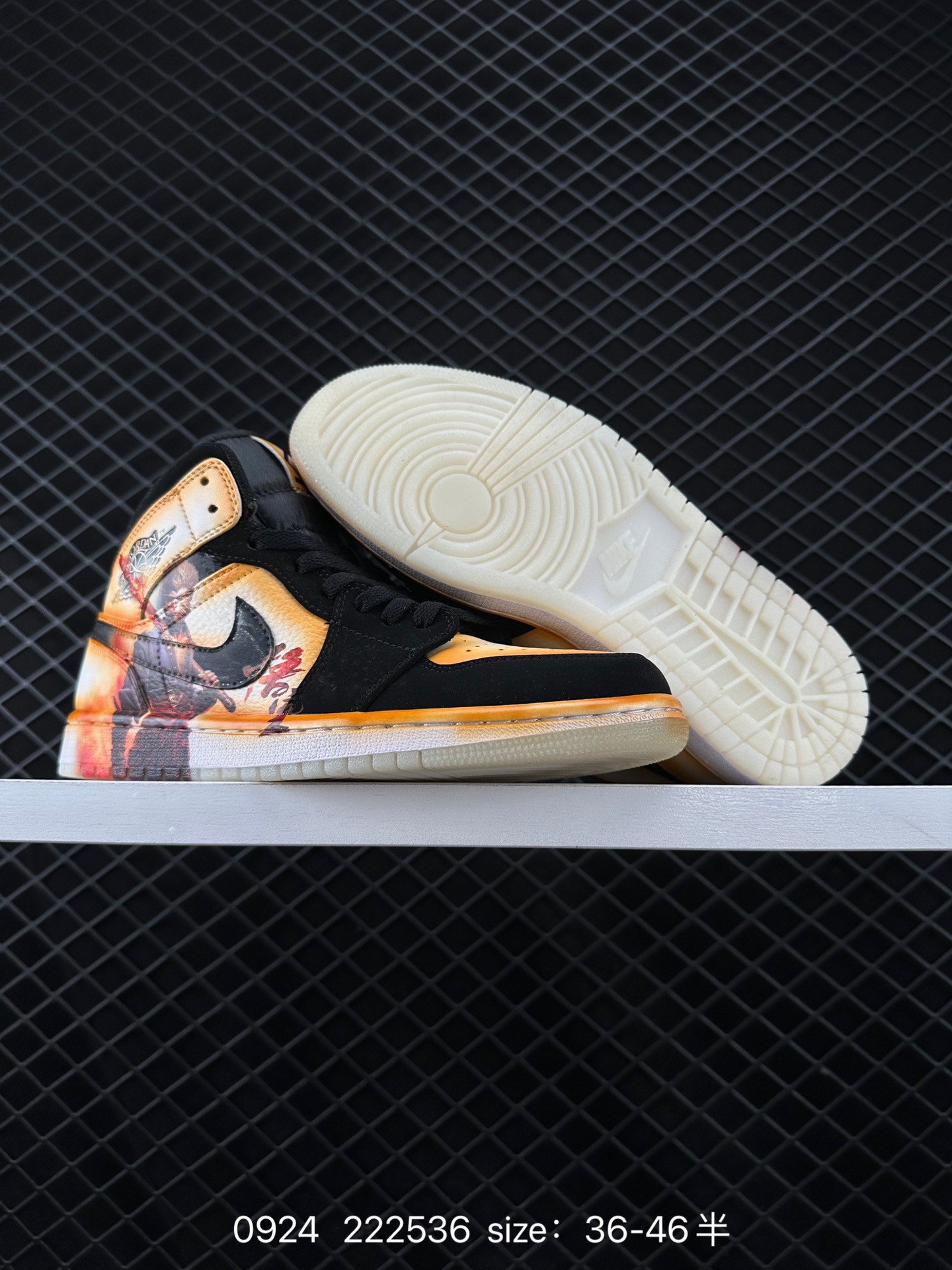 NIKE Air Jordan 1 Retro Mid AJ1